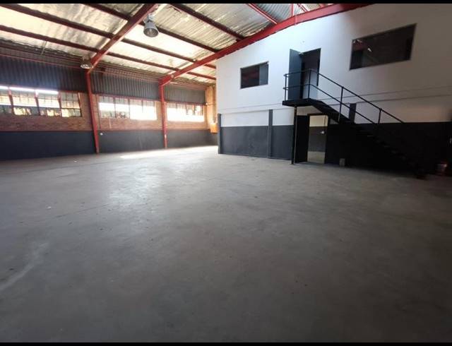 INDUSTRIAL PROPERTY TO RENT IN STRYDOM PARK